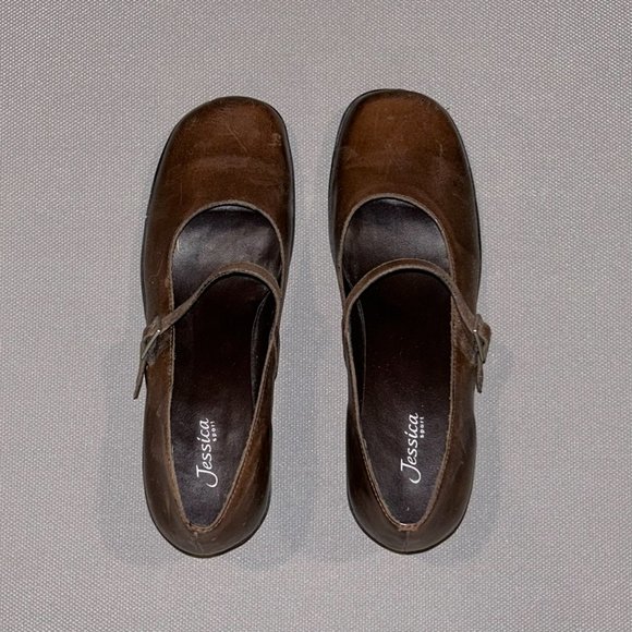 Jessica Vintage Mary Jane Brown Wedges | Size 7 - Picture 4 of 7
